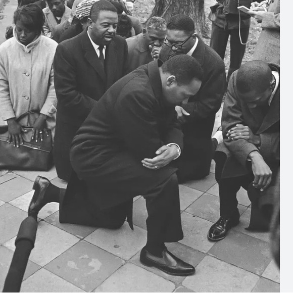 BLACK IVY FASHION HISTORY - Picture 2 of 6